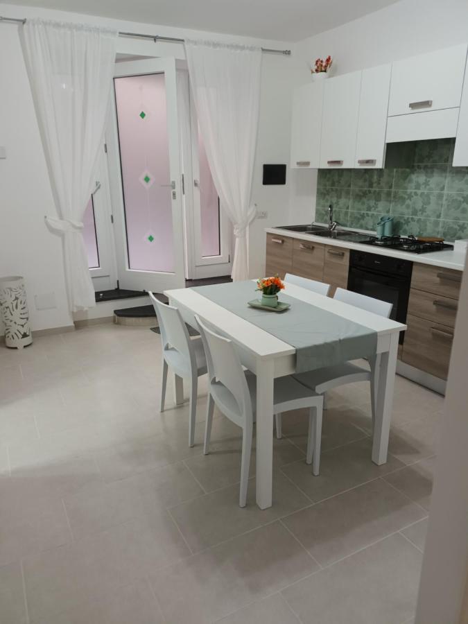 Casetta Nilu' โปรชิดา ภายนอก รูปภาพ